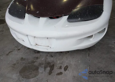 2002 Pontiac Firebird z USA, uszkodzony, nr VIN 2G2FS22K622160596